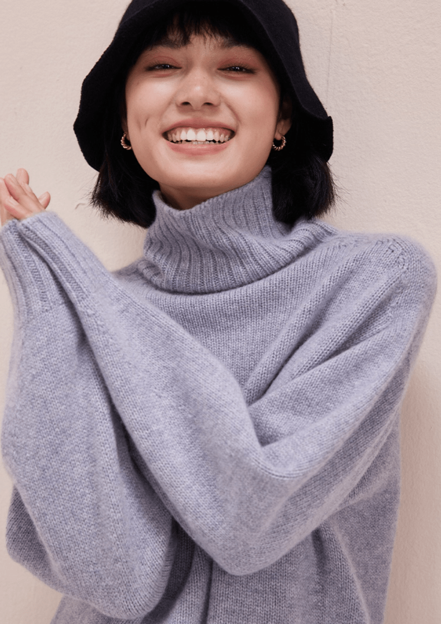 Oversized Turtleneck Cashmere Sweater - ERIMI StudioOversized Turtleneck Cashmere SweaterERIMI Studio