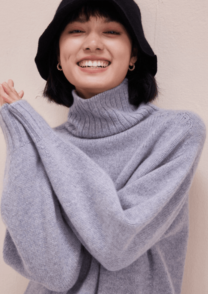 Oversized Turtleneck Cashmere Sweater - ERIMI StudioOversized Turtleneck Cashmere SweaterERIMI Studio