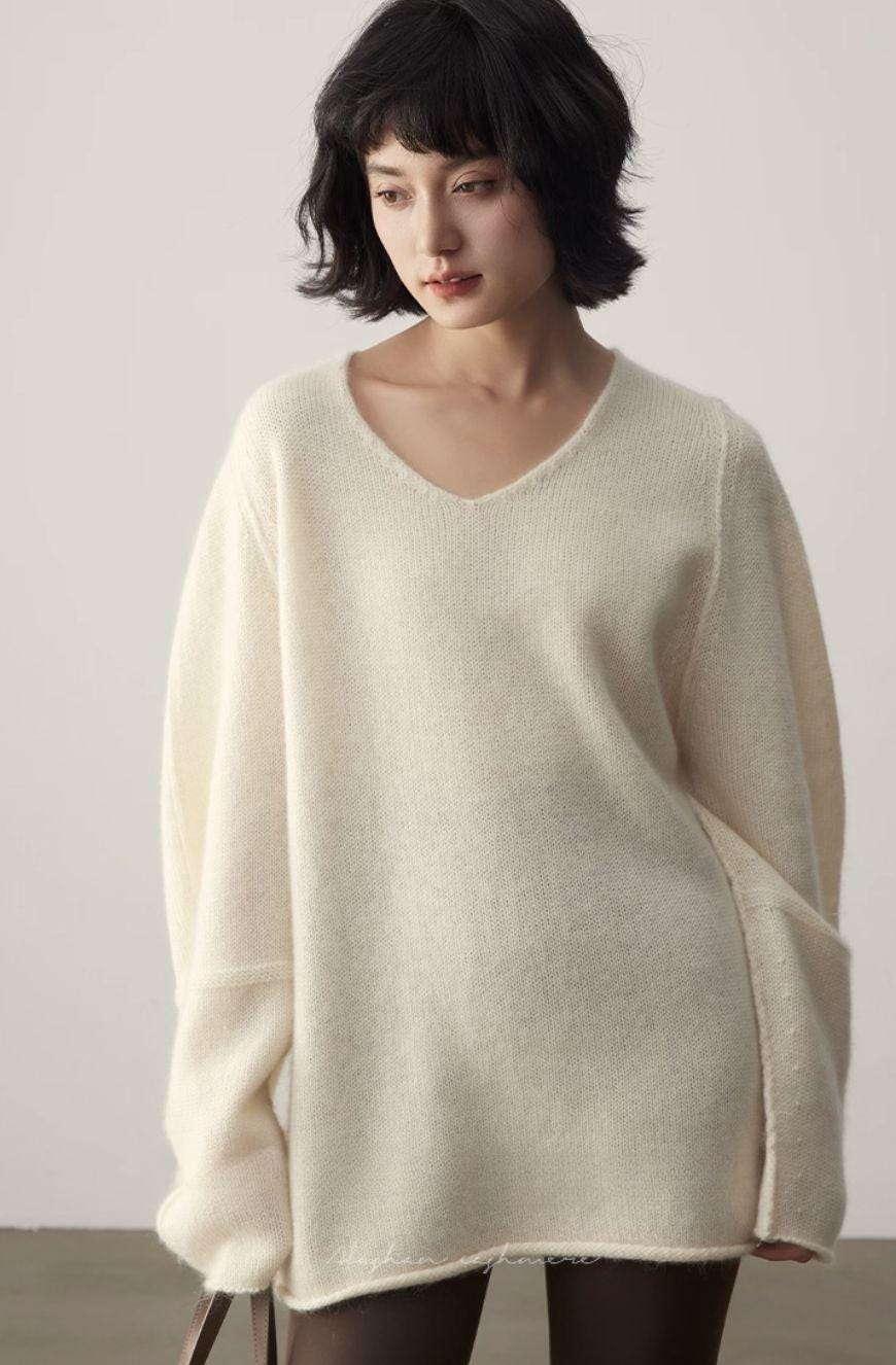 Oversized V - neck Cashmere Sweater - ERIMI StudioOversized V - neck Cashmere SweaterSweaterERIMI Studio