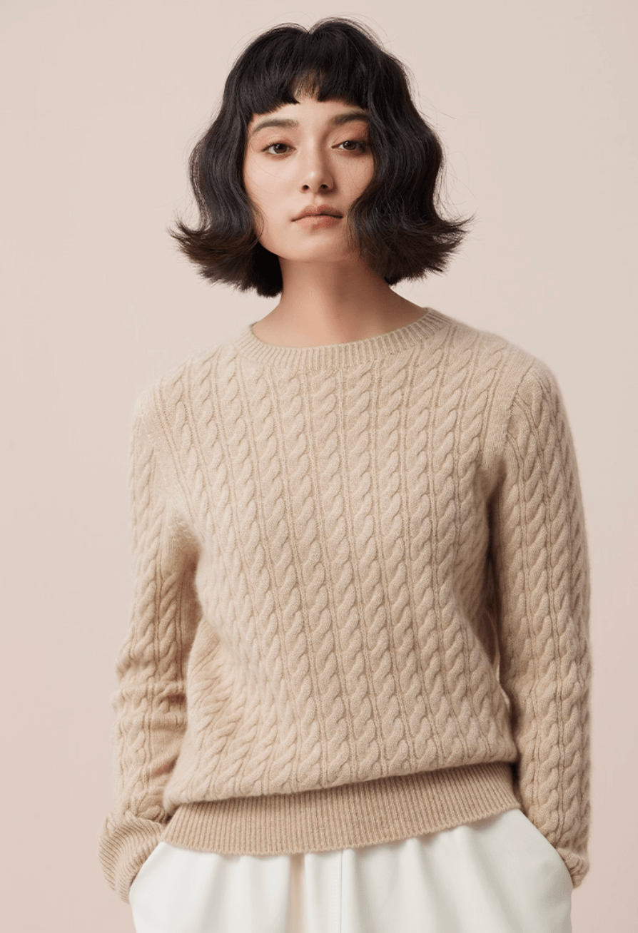 Relaxed Cable Knit Cashmere Sweater - ERIMI StudioRelaxed Cable Knit Cashmere SweaterSweaterERIMI Studio