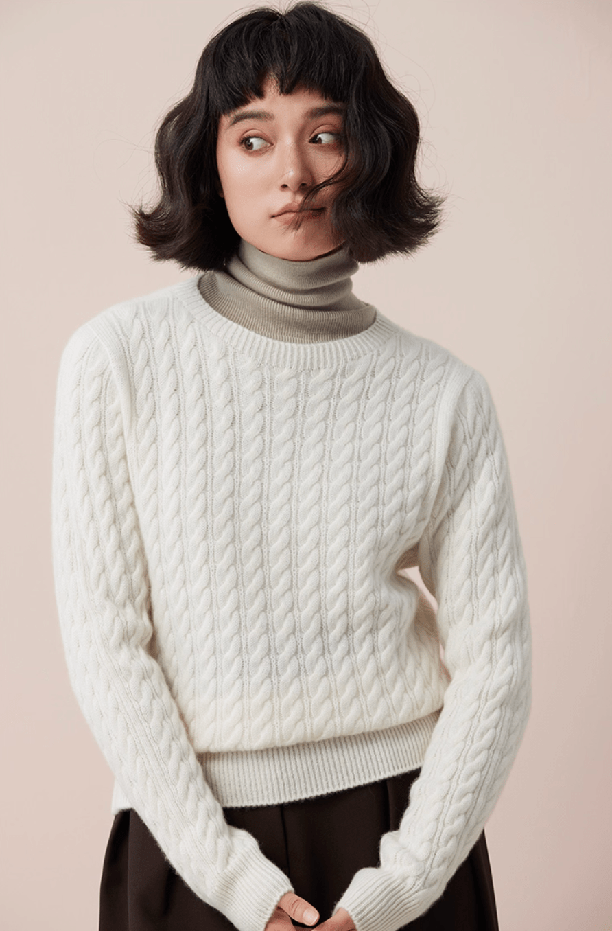 Relaxed Cable Knit Cashmere Sweater - ERIMI StudioRelaxed Cable Knit Cashmere SweaterSweaterERIMI Studio