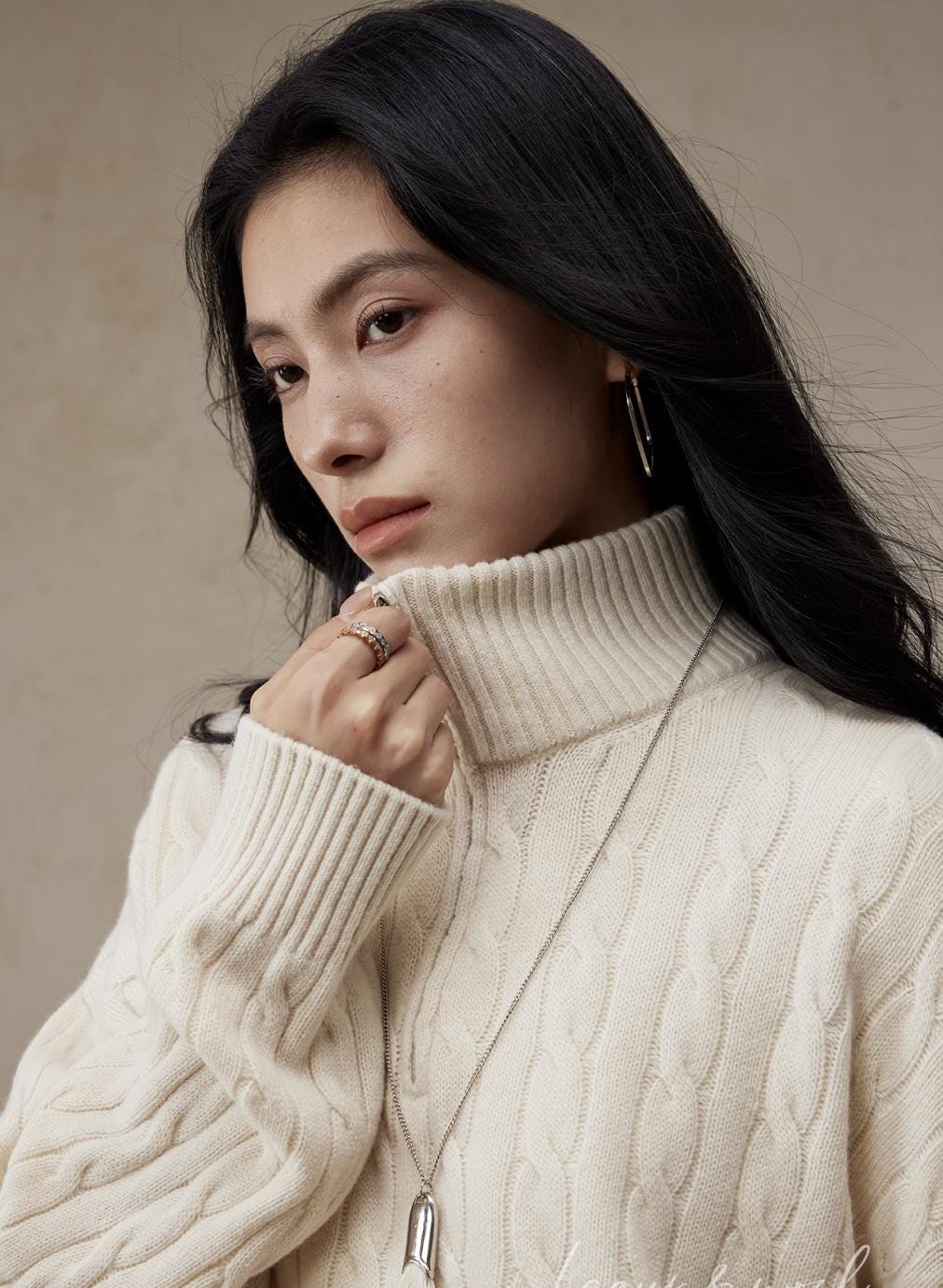 Relaxed Ultrafine Wool 1/4 Zip Sweater - ERIMI StudioRelaxed Ultrafine Wool 1/4 Zip SweaterSweaterERIMI Studio