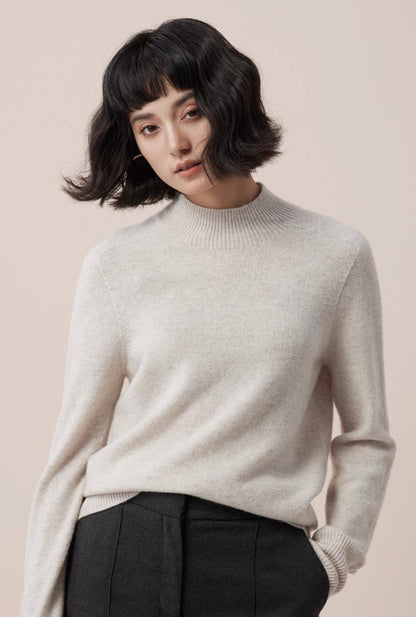 Relaxed Ultrafine Wool Crewneck Sweater - ERIMI StudioRelaxed Ultrafine Wool Crewneck SweaterSweaterERIMI Studio